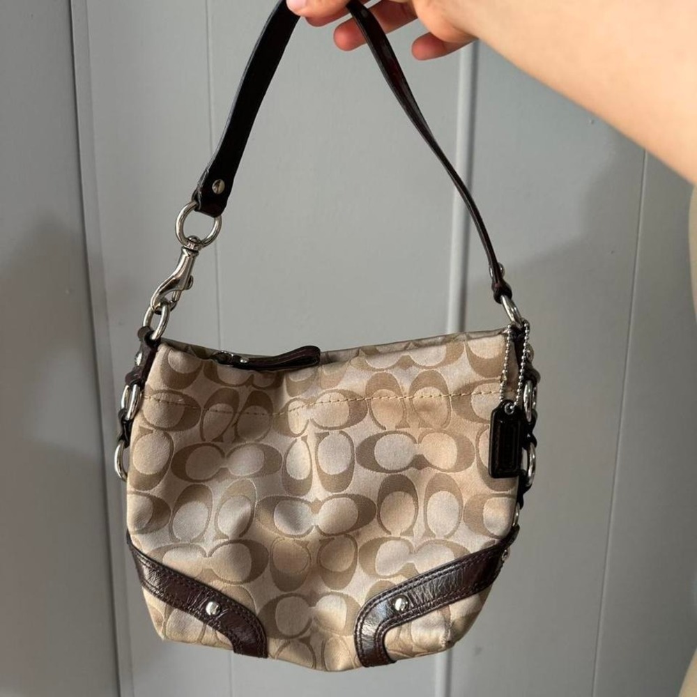 Coach mini Carly Shoulder bag